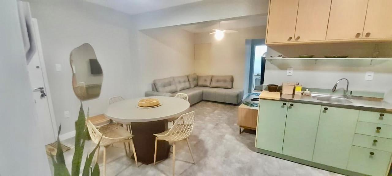 Apartamento Apto Bc - 100 Metros Da *