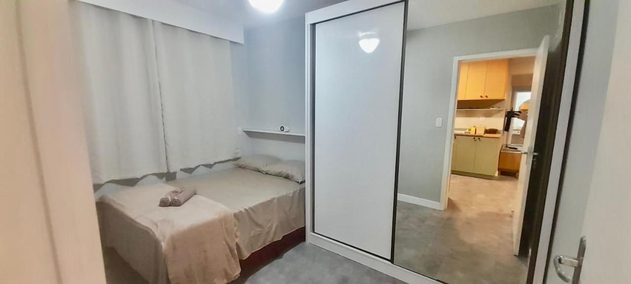 Apto Bc - 100 Metros Da